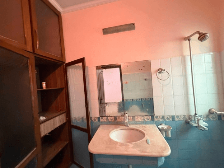 Wash Room 1 – Ground Floor for Rent Wapda Town Phase 1 Lahore